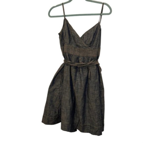 Ann Taylor chambray blue denim-look lightweight TRUE WRAP DRESS L  40 bu… - Picture 1 of 4